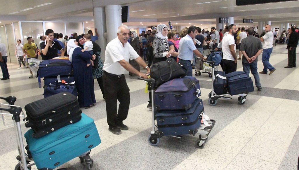 مطار القاهرة : لم نسجل أى حالة اشتباه إصابة بفيروس كورونا ونفحص القادمين