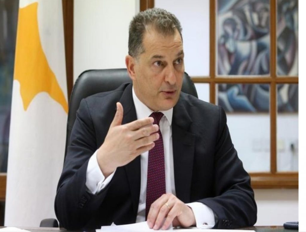 وزير الطاقة القبرصي: مد الغاز لمصر عبر أنابيب في 2025 لتسييله وإعادة تصديره