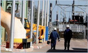 المصرية لنقل الكهرباء توقع عقد محطة محولات النهضة بقيمة 200 مليون جنيه