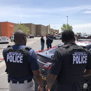 الحرة: 20 قتيلا ومصابا واعتقال 3 مشبوهين جراء إطلاق نار في تكساس الأمريكية (صور)