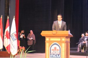 وزير التعليم العالي يشهد حفل تخريج دفعة 2019 بجامعة الأهرام الكندية