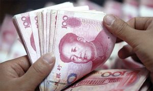 اليوان الصيني يهبط لأدنى مستوياته أمام الدولار في أكثر من 10 سنوات