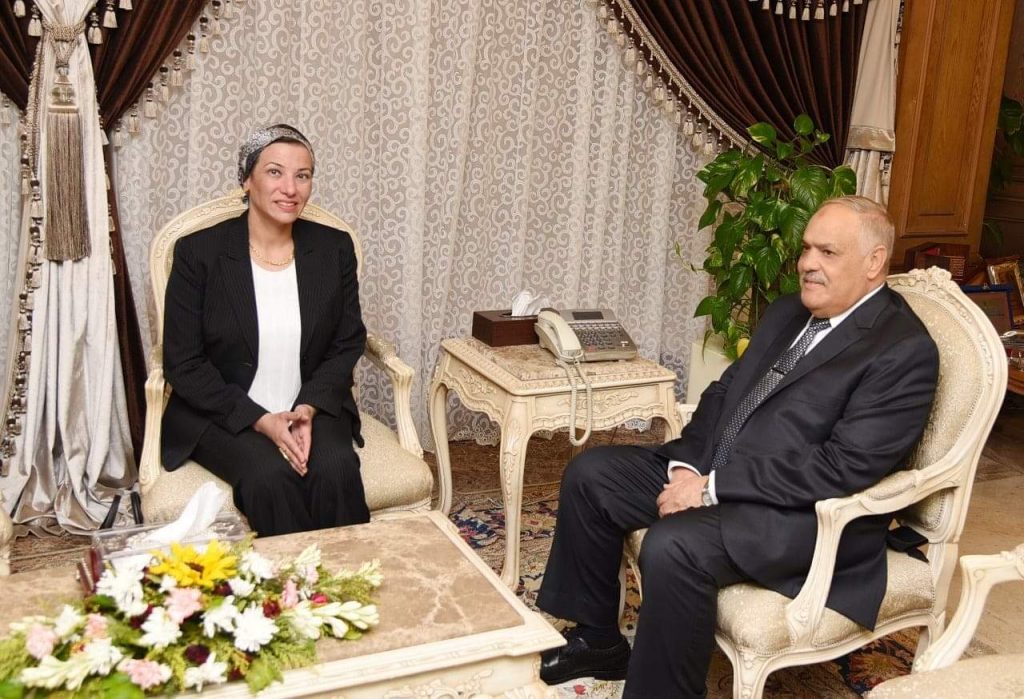 وزيرة البيئة تلتقي رئيس العربية للتصنيع لتفعيل منظومة المخلفات الجديدة