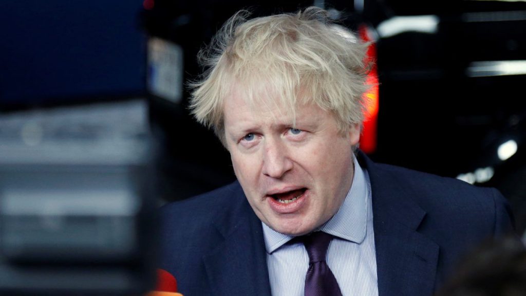رئيس وزراء بريطانيا يهدد بسحب اتفاق بريكست والدعوة إلى انتخابات مبكرة