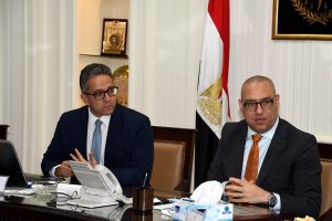 وزيرا الإسكان والآثار يعرضان الفرص الاستثمارية بالقاهرة التاريخية على المستثمرين