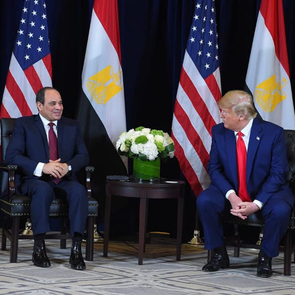 ترامب يلتقي السيسي ويشيد بجهود مصر في التصدي للإرهاب (صور)