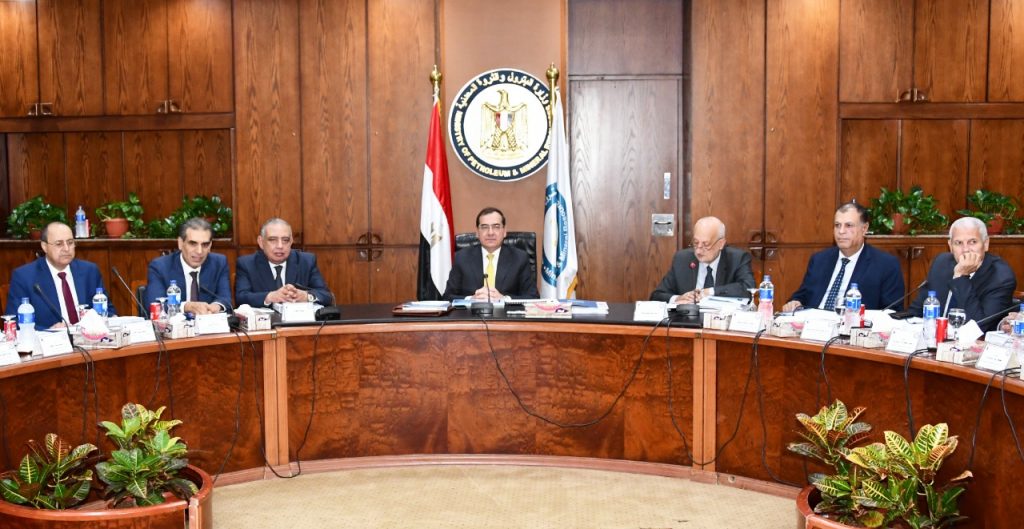 «وزير البترول» : تحولات هائلة في صناعة الغاز الطبيعي في مصر
