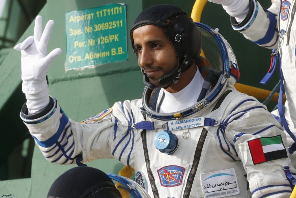 ولى عهد أبو ظبي: صعود ابن الإمارات إلى المحطة الفضائية إنجاز تاريخي