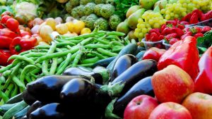 انخفاض البرقوق …. أسعار الخضراوات و الفاكهة اليوم الخميس 15-10-2020