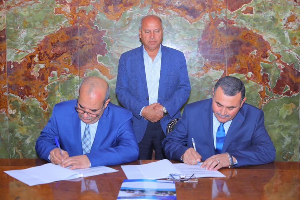 توقيع عقد اتفاق لإدارة وتشغيل العبارتين «القاهرة والرياض»