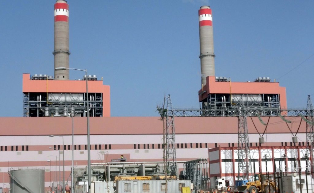 «الكهرباء» : عقود صيانة لمحطات شمال القاهرة وسيدى كرير والعطف بـ3.4 مليار جنيه