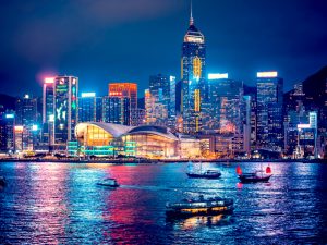 هونج كونج الأول عالميا في معدل مساهمة التأمين بالناتج المحلي الإجمالي (جراف)