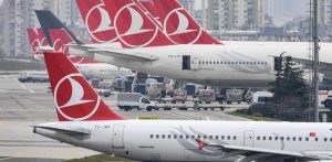 صحيفة تركية: شركة الطيران الوطنية فقدت أكثر من ربع قيمتها في سوق الأسهم
