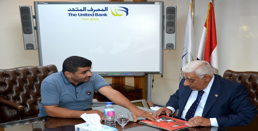 المصرف المتحد يمول صاحب أول ورشة لصناعة السيارة الكهربائية المصرية
