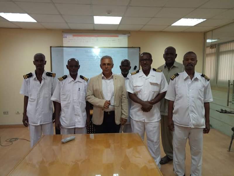 معهد تدريب الموانئ ينهي برنامج تدريب الوفد السوداني