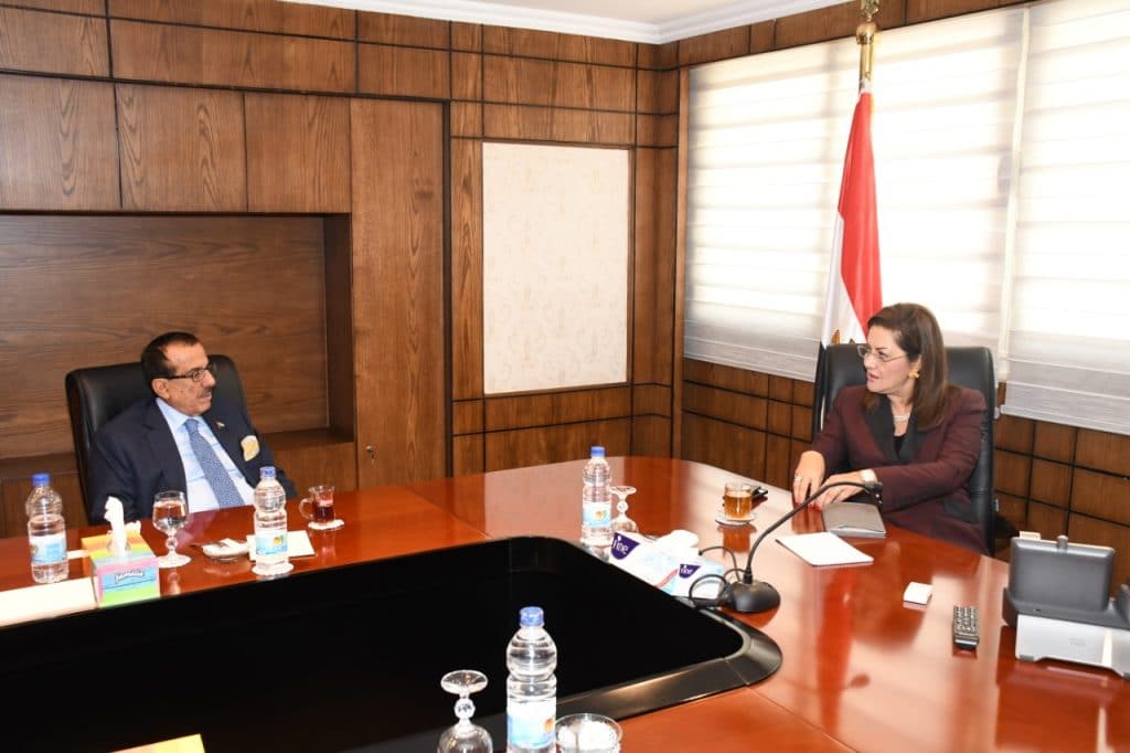 وزيرة التخطيط تبحث مع مستثمر إماراتي فرص الاستثمار في صندوق مصر السيادي