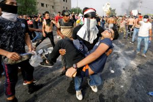 فرض حظر التجوال في 3 مدن عراقية مع تصاعد الاحتجاجات ضد الحكومة