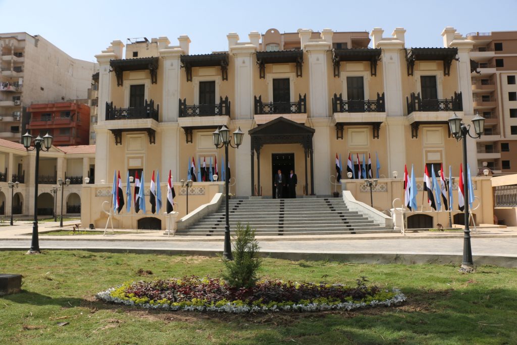 مدير مكتبة الإسكندرية يحول قصر الأميرة خديجة بحلوان إلى مركز ثقافي