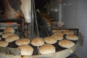 «تموين الجيزة»: تحويل أكثر من 600 مخبز بلدى للعمل بالغاز