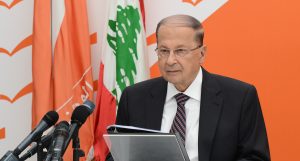 الرئيس اللبناني متحدثًا لمؤيديه: الفساد متغلغل في دولتنا والشعب فقد الثقة