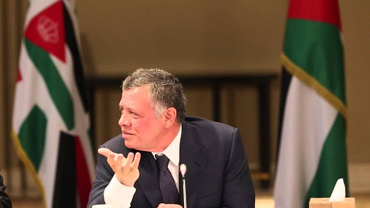 ملك الأردن يعلن عودة السيادة الكاملة على الباقورة والغمر بعد انسحاب الاحتلال الاسرائيلي (فيديو)