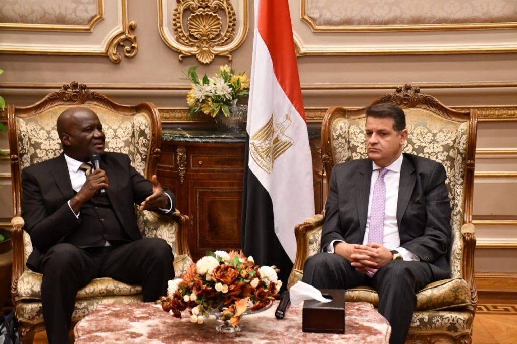 سفير غانا بالقاهرة يطالب بلجنة دائمة لتعزيز التعاون الاقتصادي بين البلدين