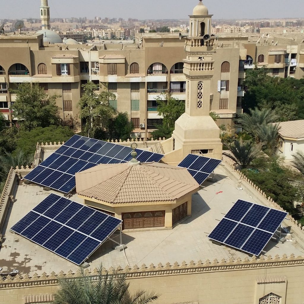 تعرف على أول مسجد يعمل بالطاقة الشمسية فى مصر (صور)