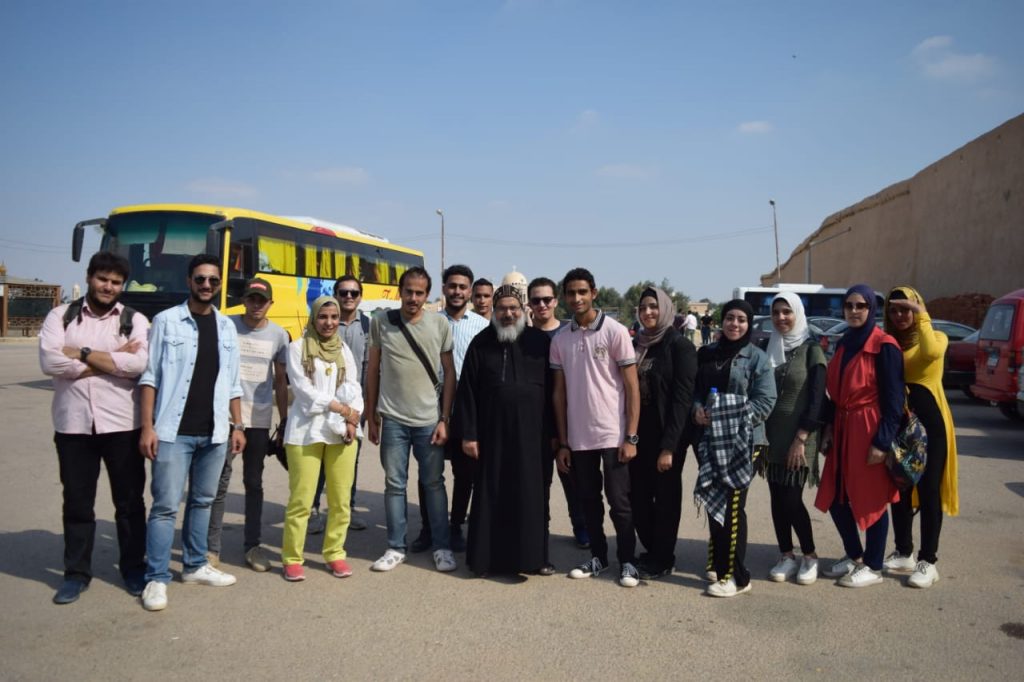 «جامعة مصر للعلوم» تنظم رحلة علمية لطلاب فنون العمارة والهندسة