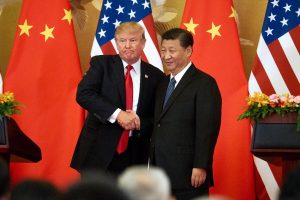 ترامب يعلن الاتفاق على المرحلة الأولى من إنهاء الحرب التجارية مع الصين «صفقة عظيمة»