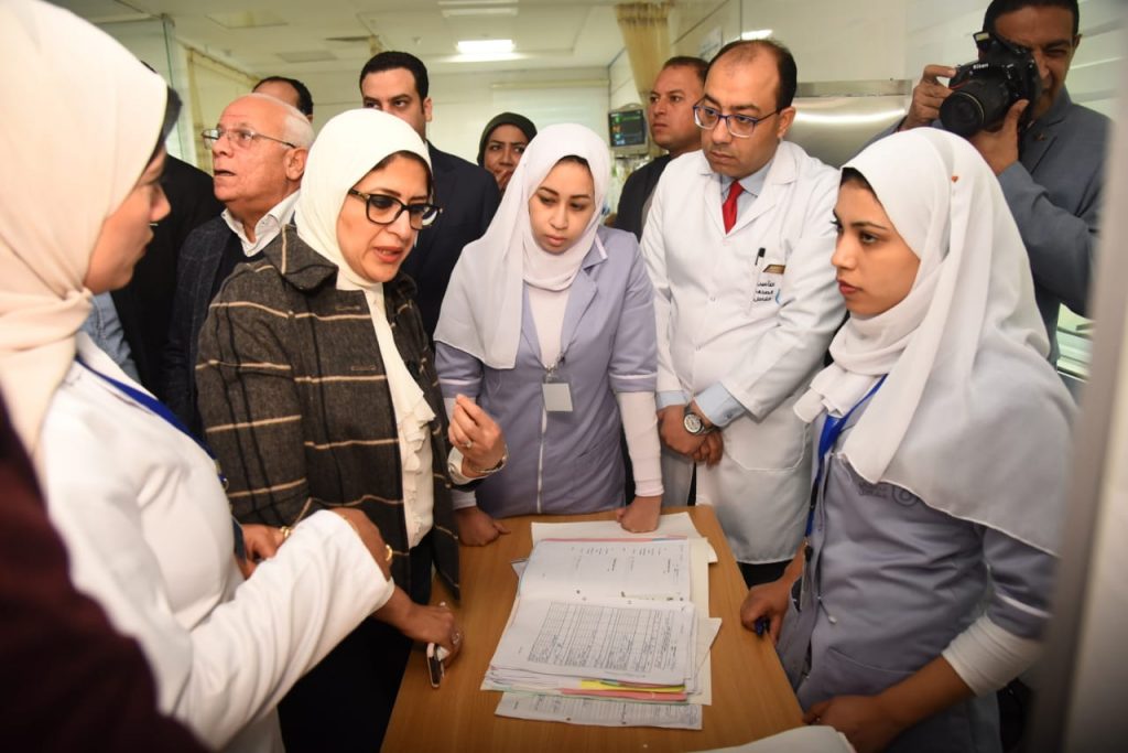 وزيرة الصحة : الانتهاء من إجراء 663 عملية بمستشفى النصر التخصصى ببورسعيد