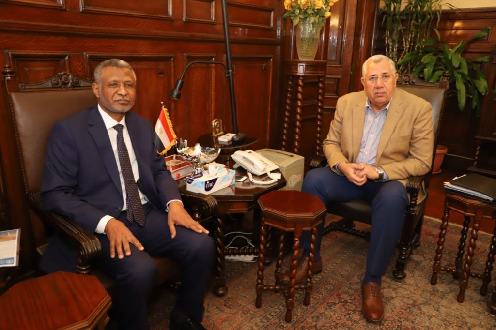 وزير الزراعة يستقبل المدير القطرى لـ«الفاو» بمصر.. ويؤكد استمرار التعاون بين الجانبين