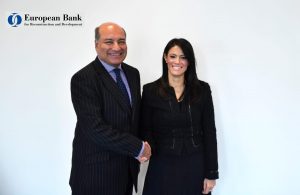 فضية وبرونزية.. «البنك الأوروبي» يمنح مصر جائزتين دوليتين لعام 2020