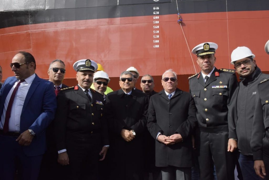 رئيس قناة السويس: الربع الأخير من 2019 سجل عبور 5 آلاف سفينة