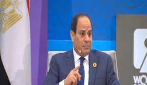 السيسي : مصر تصدت لقوى الشر والظلام تدافع عن قيم الإنسانية