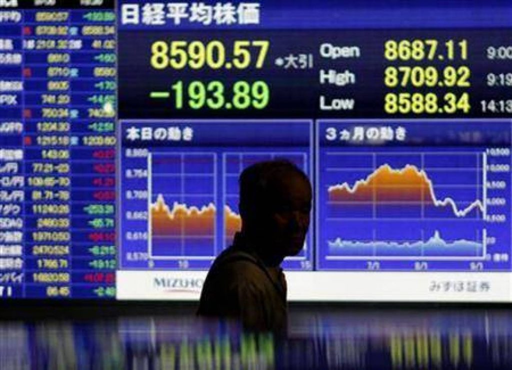 الأسهم اليابانية تتراجع.. و«نيسان» يهبط لأقل مستوى منذ 8 أعوام