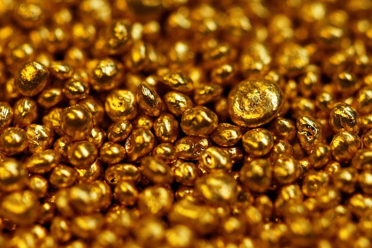 أسعار الذهب تسجل هبوطا في تعاملات الأربعاء