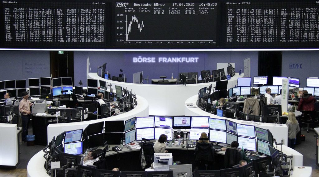 الأسهم الأوروبية تسجل هبوطا وسط ترقب اجتماع «المركزي الأوروبي»