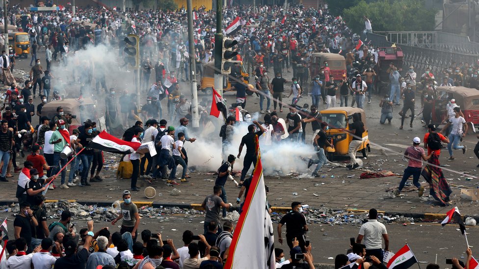 مقتل 3 متظاهرين وإصابة العشرات في ذي قار بالعراق