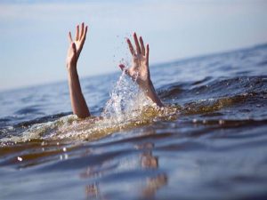 بسبب انتحار موظفة.. الإنقاذ النهري ينتشل 3 أشخاص من الغرق بأسيوط