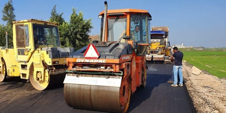 محافظ الجيزة: تخصيص 230 مليون جنيه لتطوير الطرق خلال العام المالي الحالي