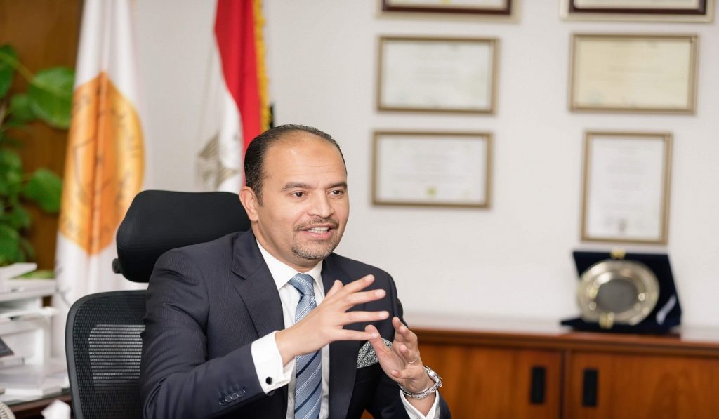 عبدالعزيز نصير: تطوير فروع المعهد المصرفي لتضاهي المؤسسات الدولية