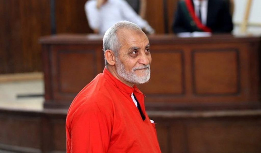 تأجيل محاكمة «بديع» و«محمود عزت» وآخرين في أحداث المنصة إلى 15 مارس