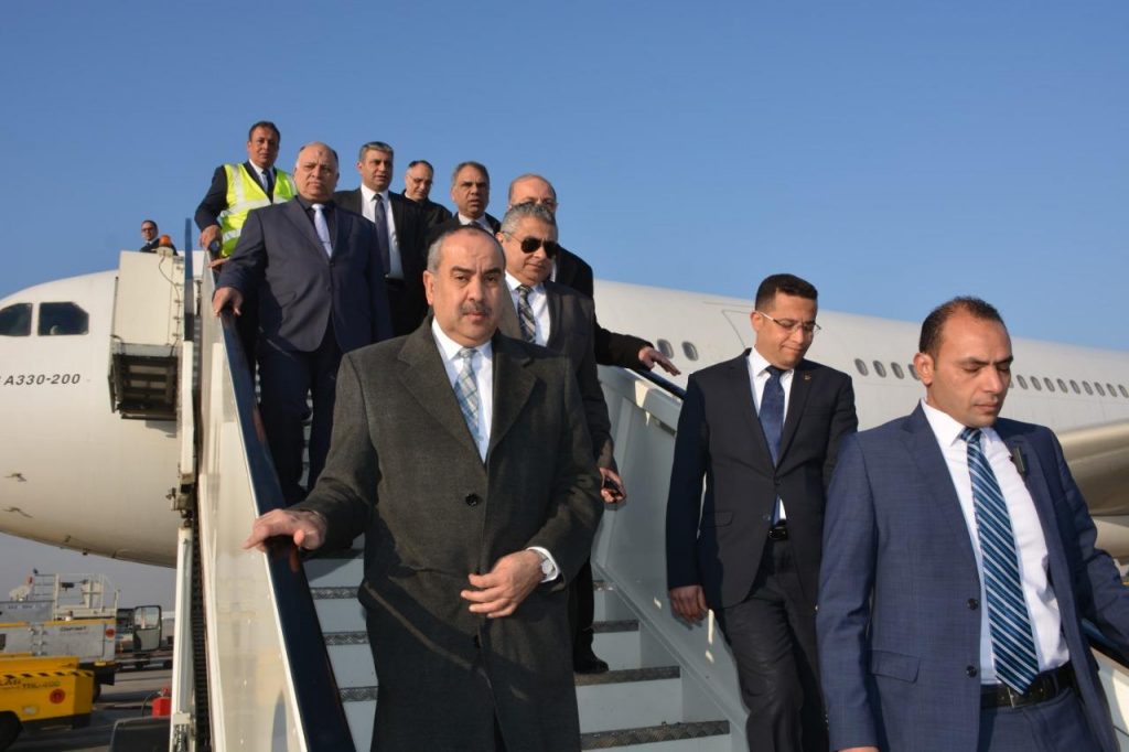أشرف نوير رئيسًا لـ"سلطة الطيران المدني المصري"