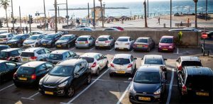 جلوبس: أزمة كورونا تصيب سوق السيارات الإسرائيلي بالشلل