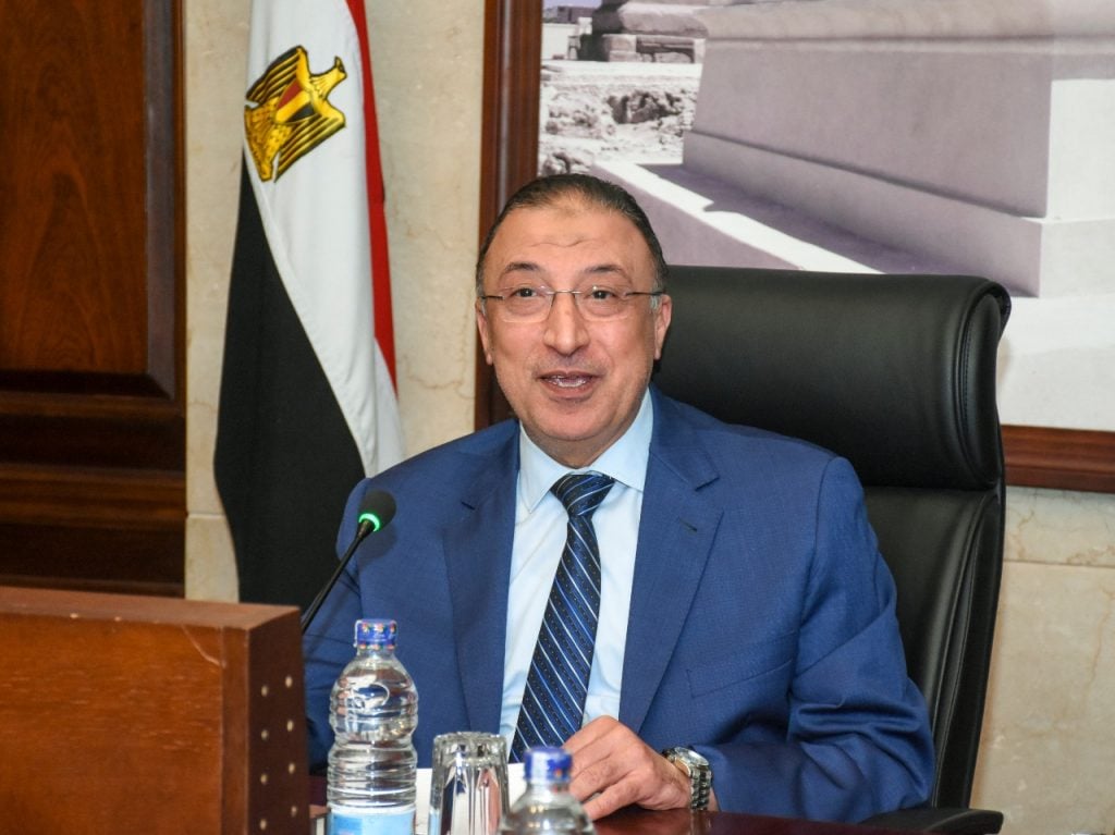 محافظ الإسكندرية: تعيين 87 من ذوي الهمم بالقطاع الخاص