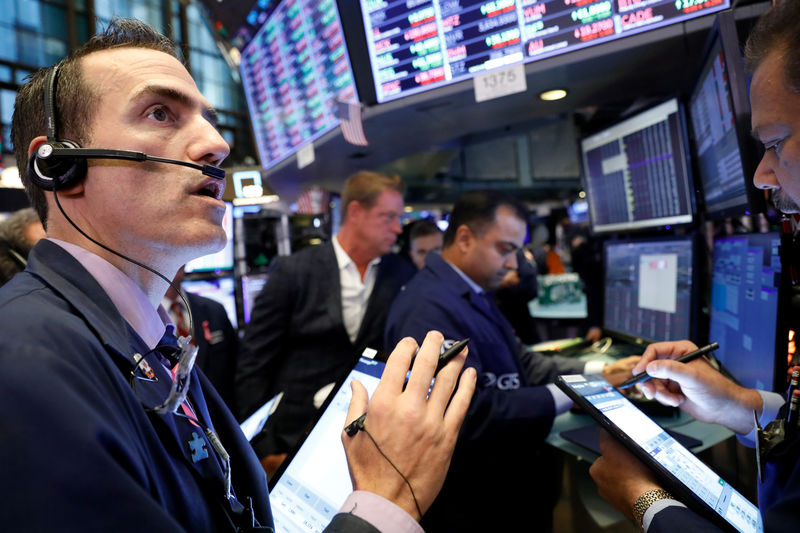 «كورونا» يدفع مؤشر الأسهم الأمريكية لأشد هبوط ربع سنوي في أكثر من 30 عاما