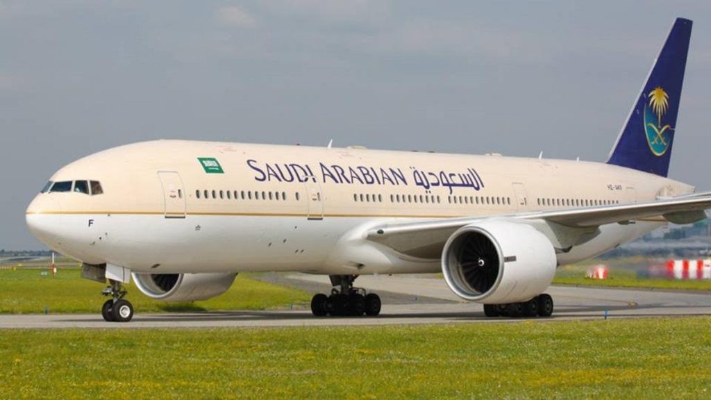 باستثناءات.. السعودية توقف حركة السفر من وإلى 9 دول منها مصر