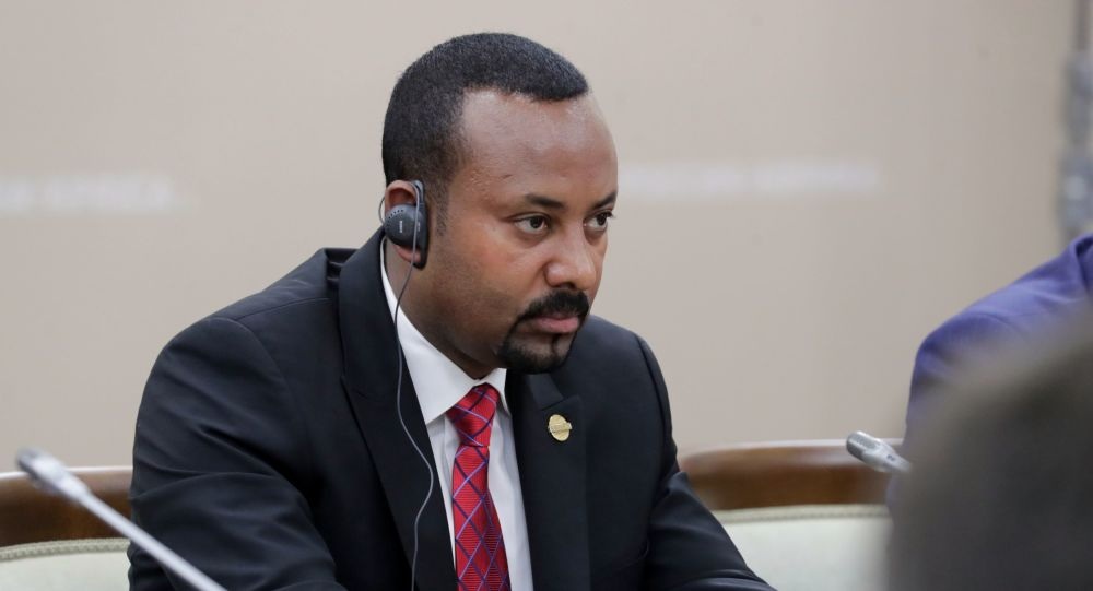 رئيس وزراء إثيوبيا يبحث مع قادة الجيش استراتيجية جديدة للدفاع