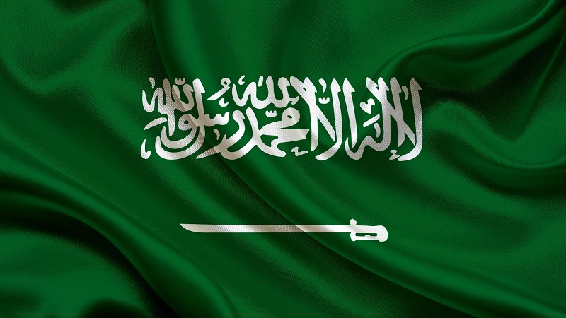 السعودية تنفي إلغاء الكفالة للوافدين