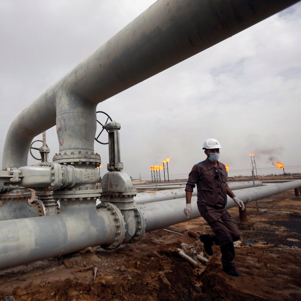 أبو باشا: لا تأثيرات على مصر نتيجة انهيار النفط